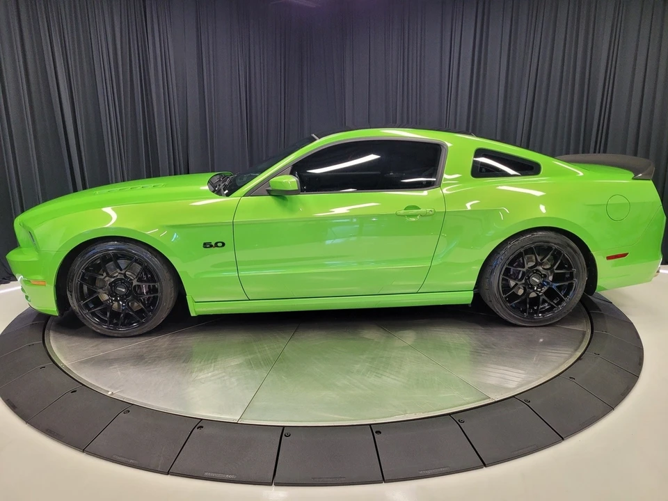 2013 Ford S197 Mustang - Image 9 of 12