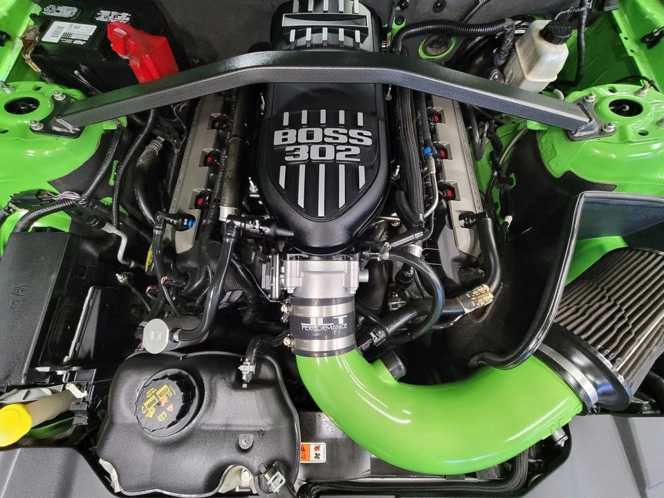 2013 Ford S197 Mustang - Image 2 of 12