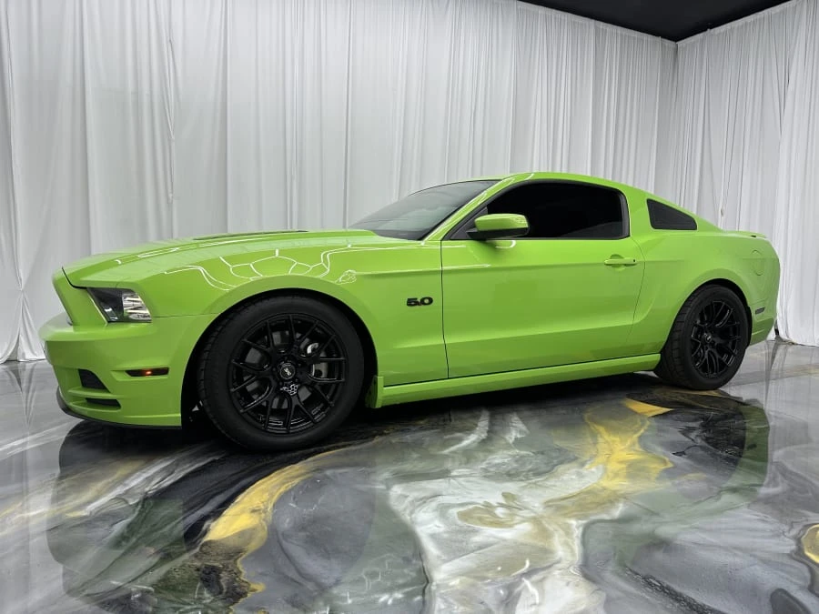 2013 Ford S197 Mustang - Image 10 of 24