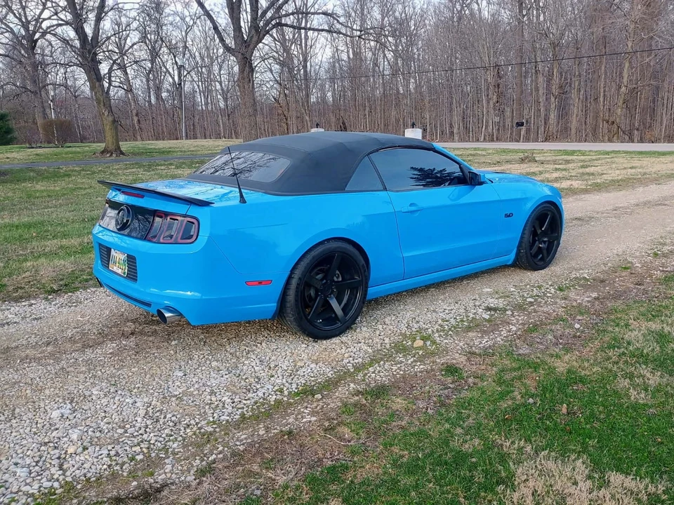 2013 Ford S197 Mustang GT - Image 10 of 31