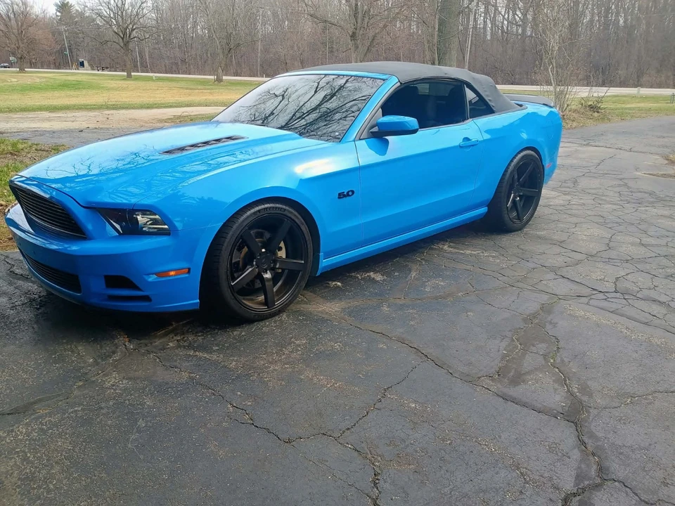 2013 Ford S197 Mustang GT - Image 12 of 31