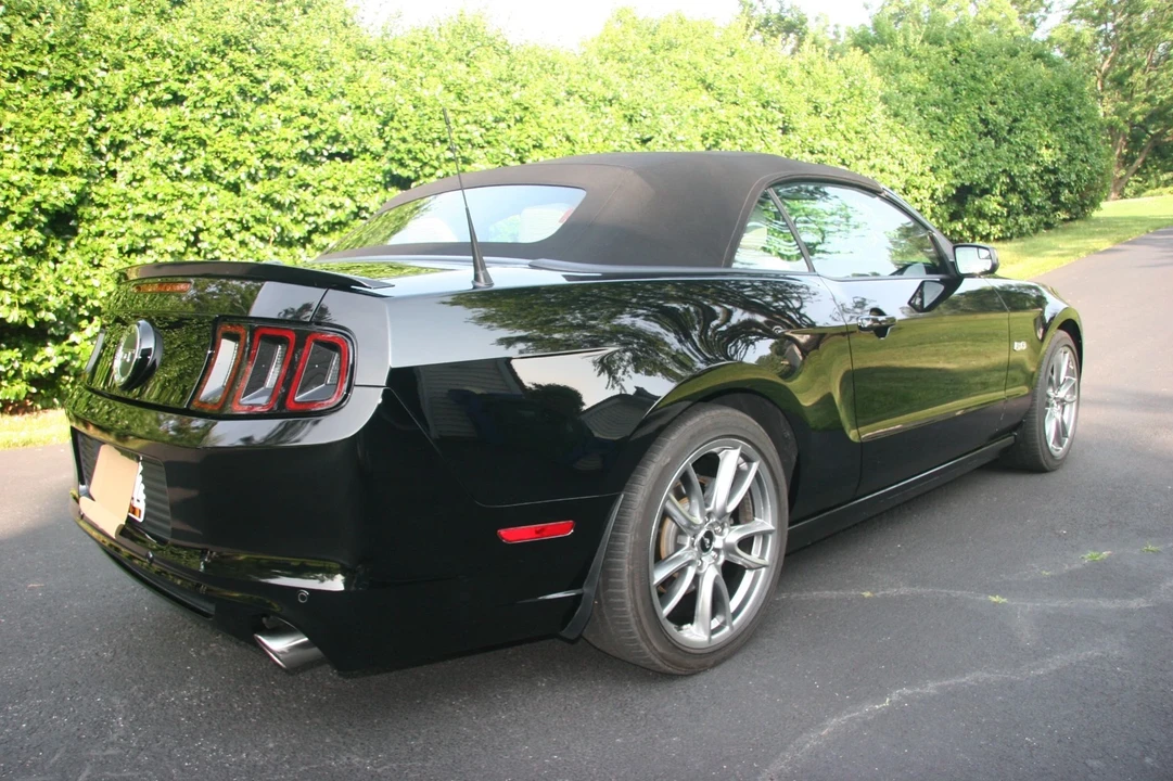 2013 Ford S197 Mustang - Image 10 of 21