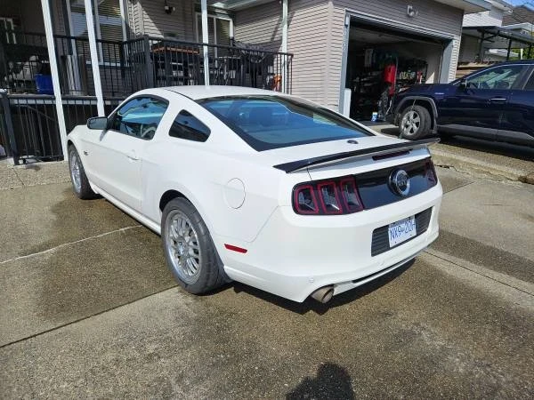 2013 Ford S197 Mustang - Image 4 of 10