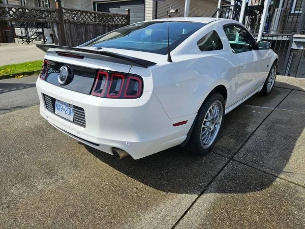 2013 Ford S197 Mustang - Image 6 of 10
