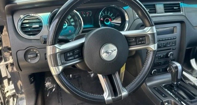 2013 Ford S197 Mustang GT - Image 9 of 16