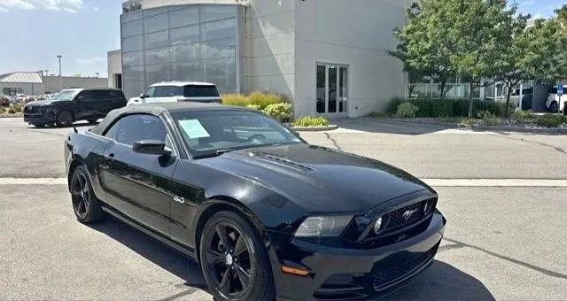 2013 Ford Mustang GT Convertible