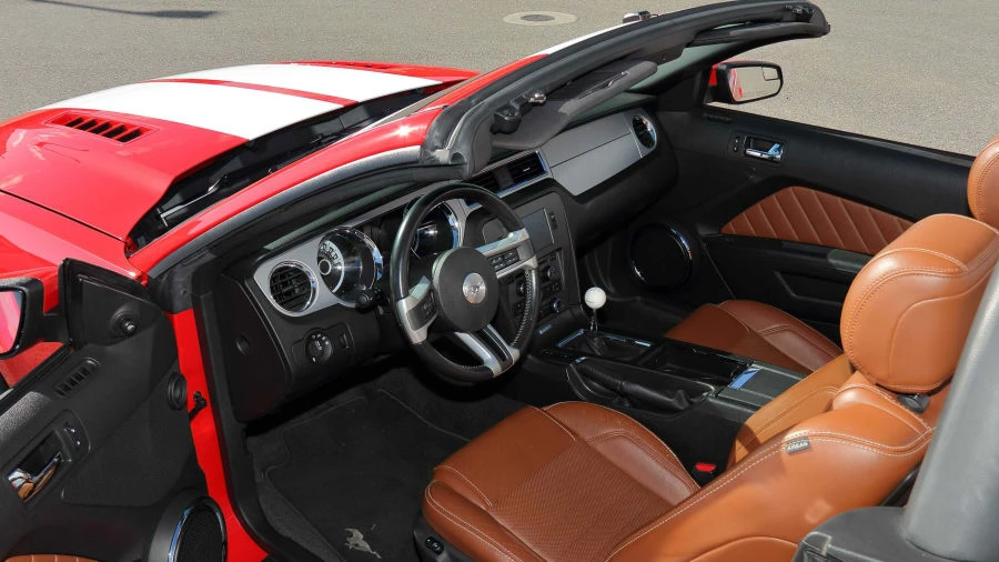 2013 Ford S197 Mustang - Image 14 of 27