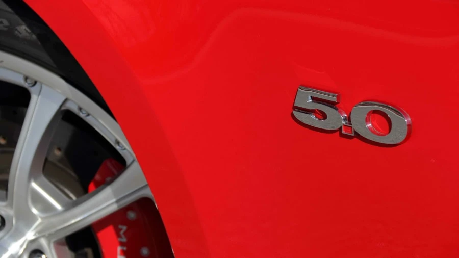 2013 Ford S197 Mustang - Image 6 of 27