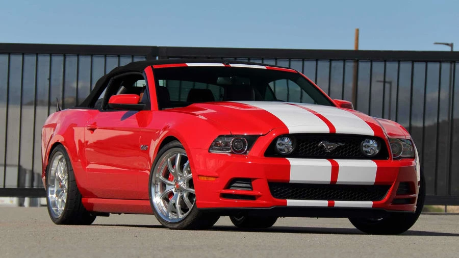 2013 Ford S197 Mustang - Image 7 of 27