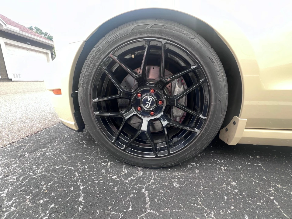 2013 Ford S197 Mustang - Image 30 of 31