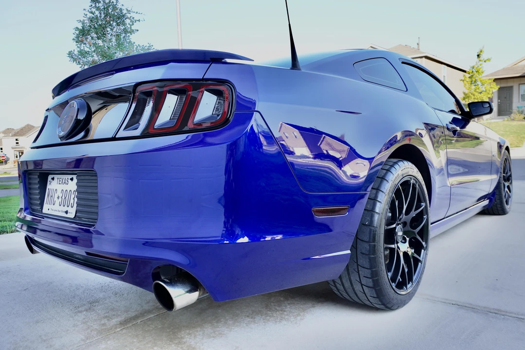 2013 Ford S197 Mustang - Image 4 of 31