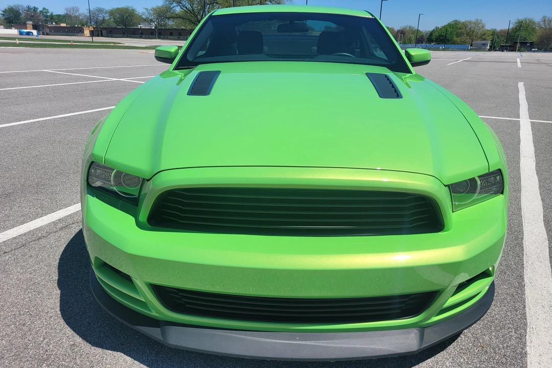 2013 Ford S197 Mustang - Image 2 of 31
