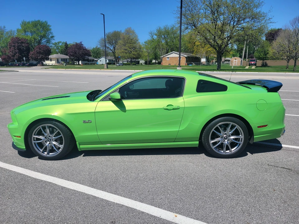 2013 Ford S197 Mustang - Image 6 of 31