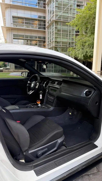 2013 Ford S197 Mustang - Image 11 of 14