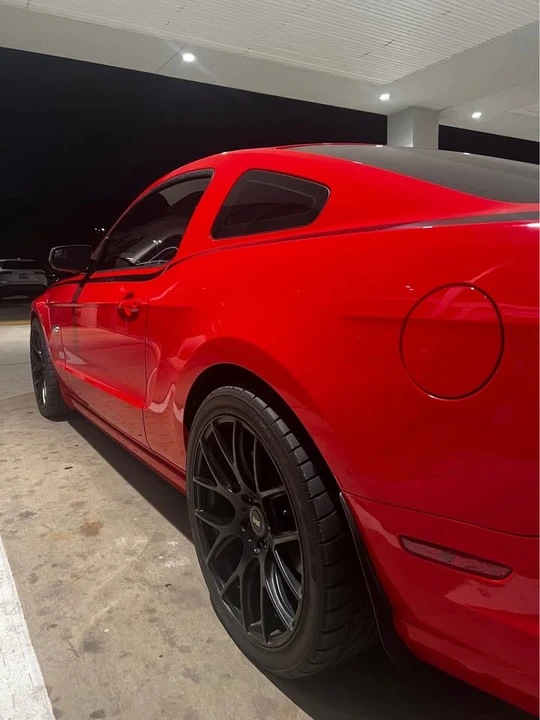 2013 Ford S197 Mustang - Image 8 of 12