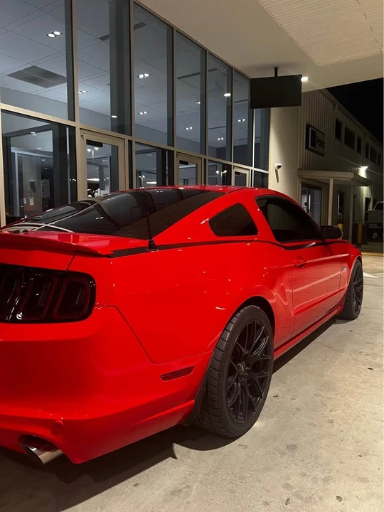 2013 Ford S197 Mustang - Image 6 of 12