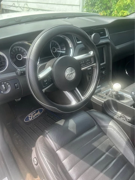 2013 Ford S197 Mustang - Image 7 of 13
