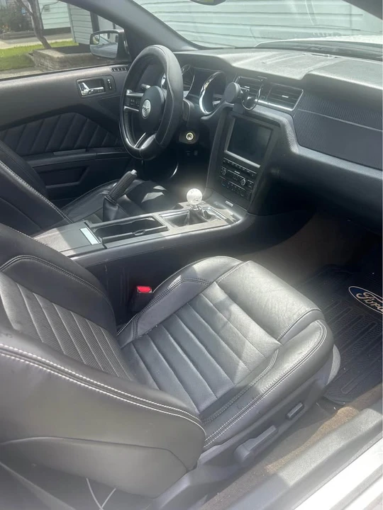 2013 Ford S197 Mustang - Image 4 of 13