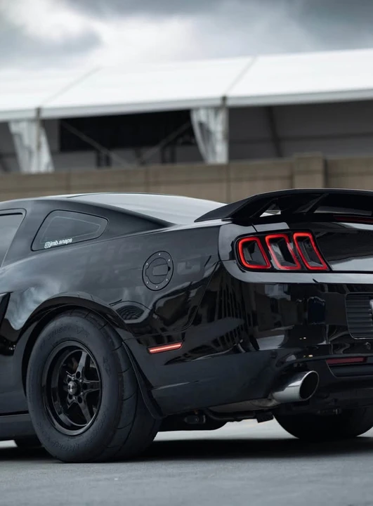 2013 Ford S197 Mustang - Image 2 of 15