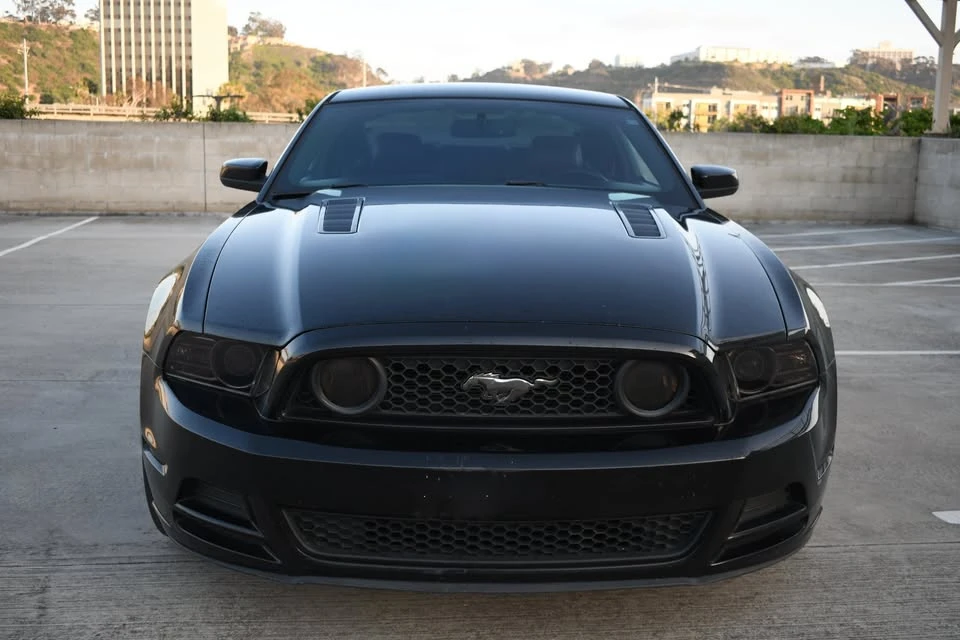 2013 Ford S197 Mustang GT - Image 8 of 12