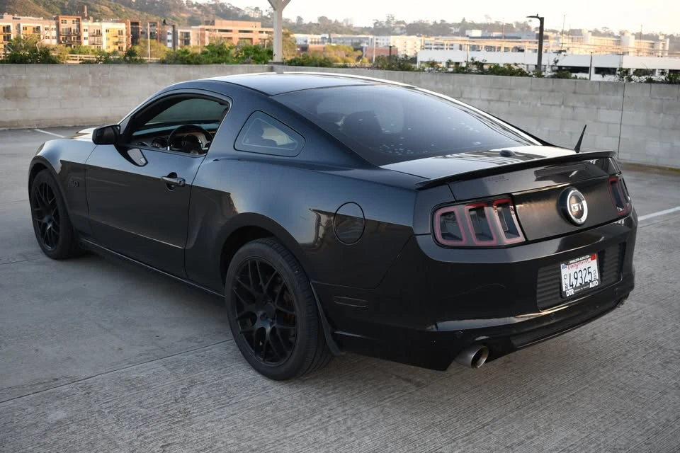 2013 Ford S197 Mustang GT - Image 5 of 12