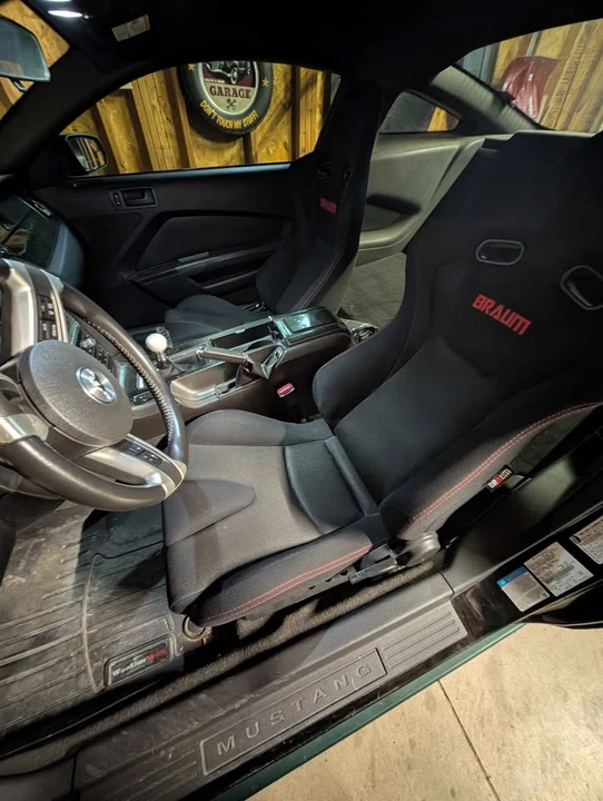 2013 Ford S197 Mustang GT - Image 6 of 8