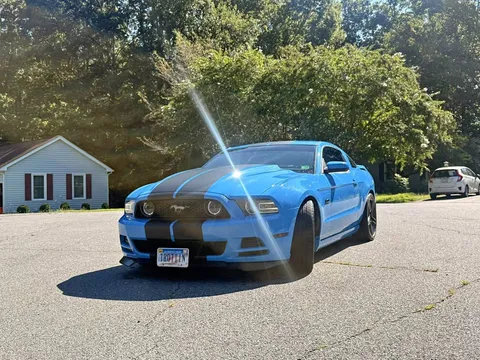 2013 Ford Mustang GT Coupe 2D