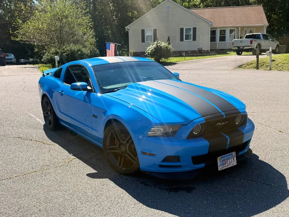 2013 Ford S197 Mustang GT - Image 2 of 17