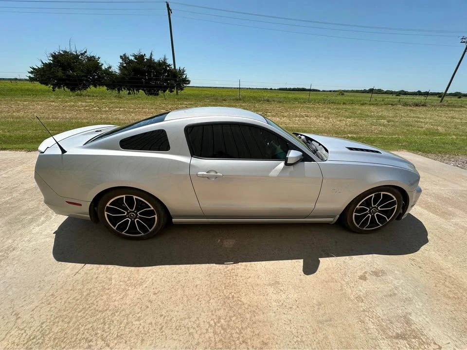 2013 Ford S197 Mustang GT - Image 2 of 9