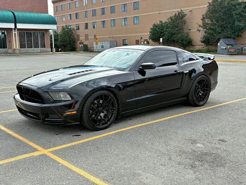 2013 Ford Mustang GT Coupe 2D