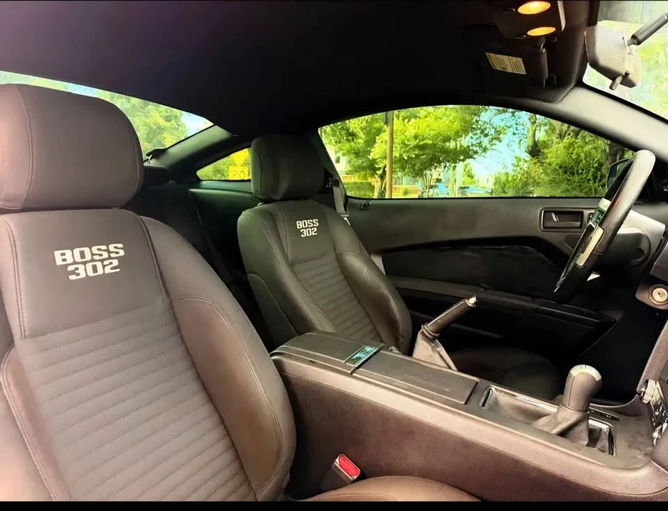 2013 Ford S197 Mustang GT - Image 8 of 11