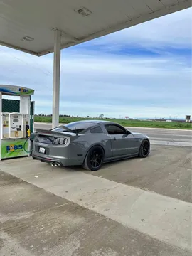 2013 Ford Mustang GT Coupe 2D