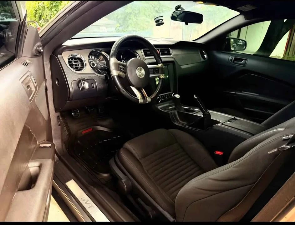 2013 Ford S197 Mustang GT - Image 6 of 11