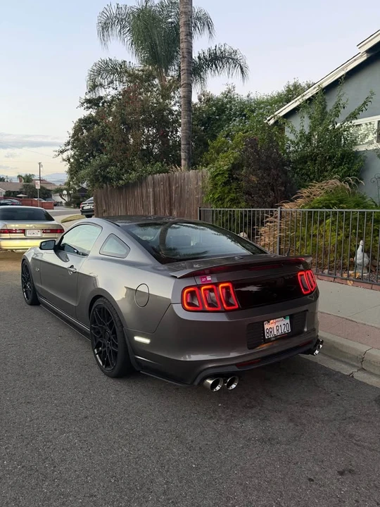 2013 Ford S197 Mustang GT - Image 7 of 14