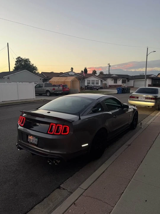 2013 Ford S197 Mustang GT - Image 5 of 14