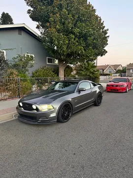 2013 Ford Mustang GT Coupe 2D