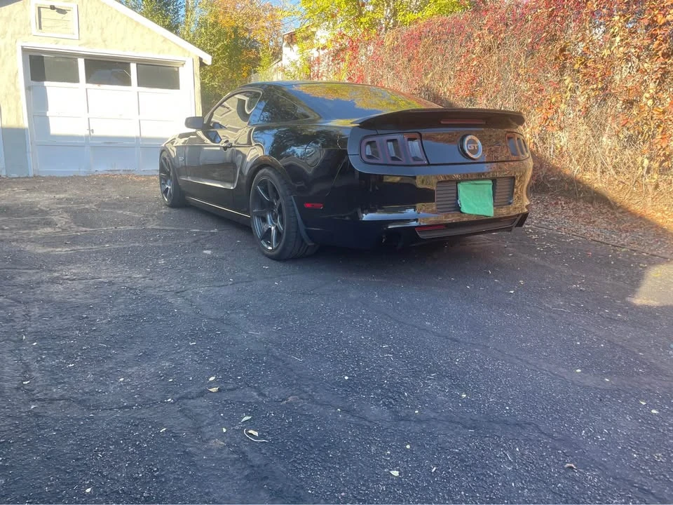 2013 Ford S197 Mustang GT - Image 4 of 4