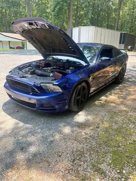2013 Ford Mustang GT Coupe 2D