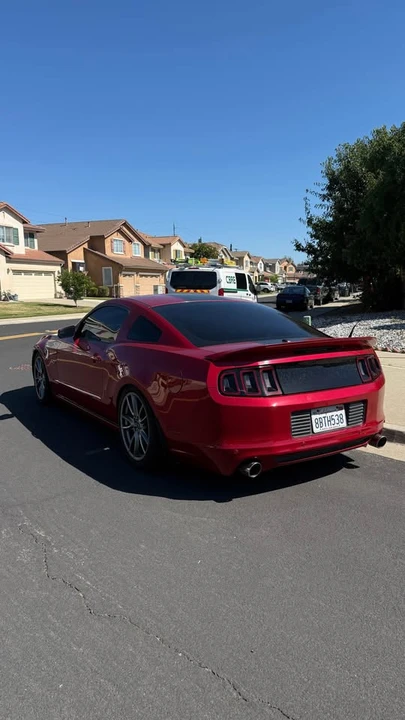 2013 Ford S197 Mustang GT - Image 3 of 11