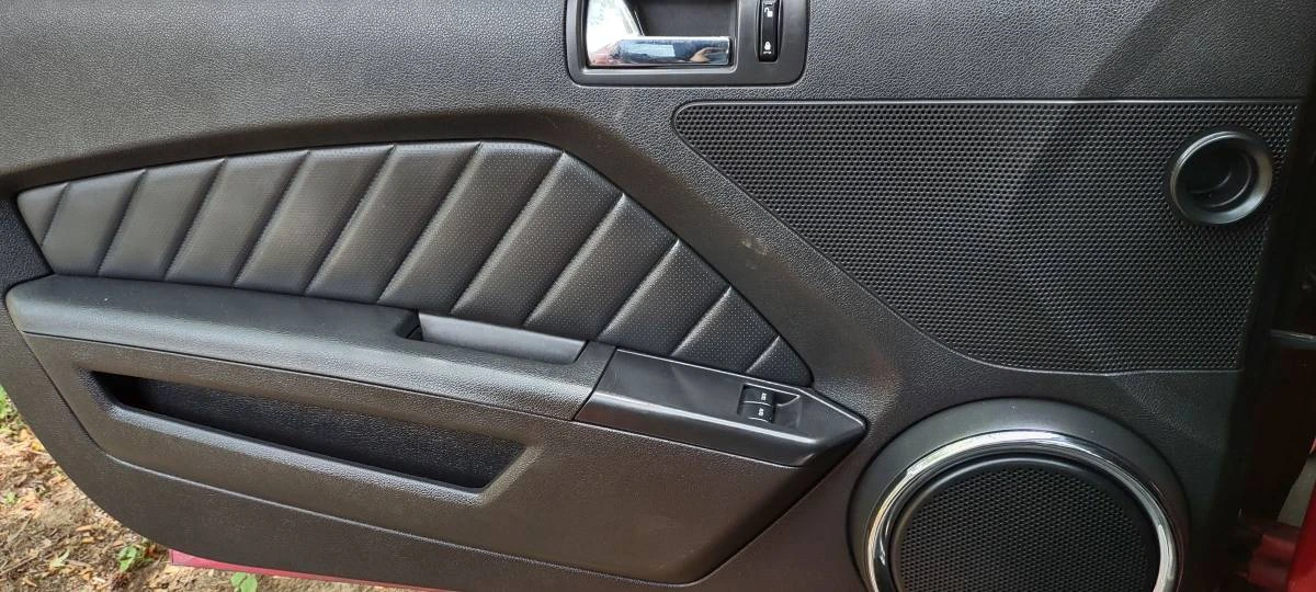 2013 Ford S197 Mustang GT - Image 15 of 18