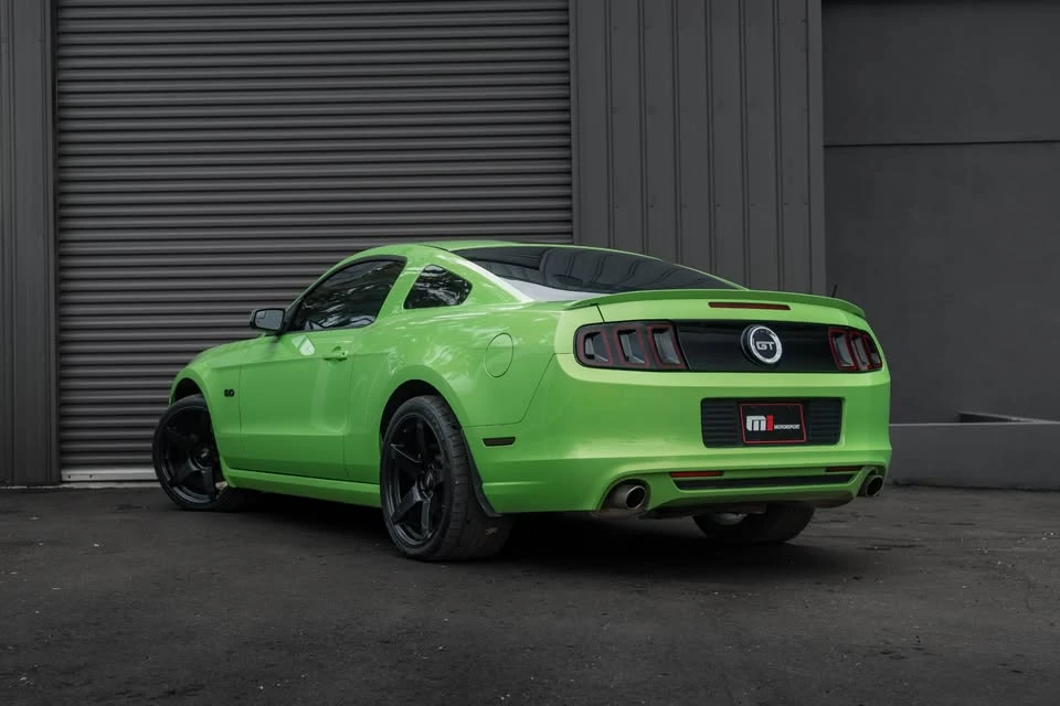 2013 Ford S197 Mustang GT - Image 7 of 20