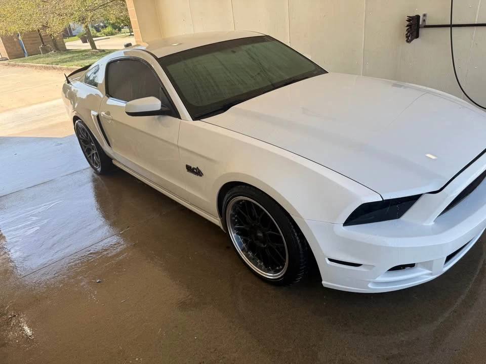 2013 Ford S197 Mustang GT - Image 6 of 10
