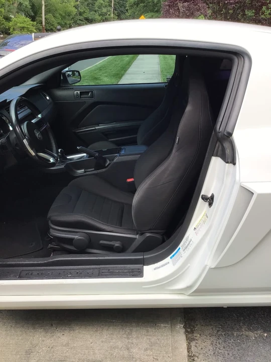 2013 Ford S197 Mustang - Image 3 of 5
