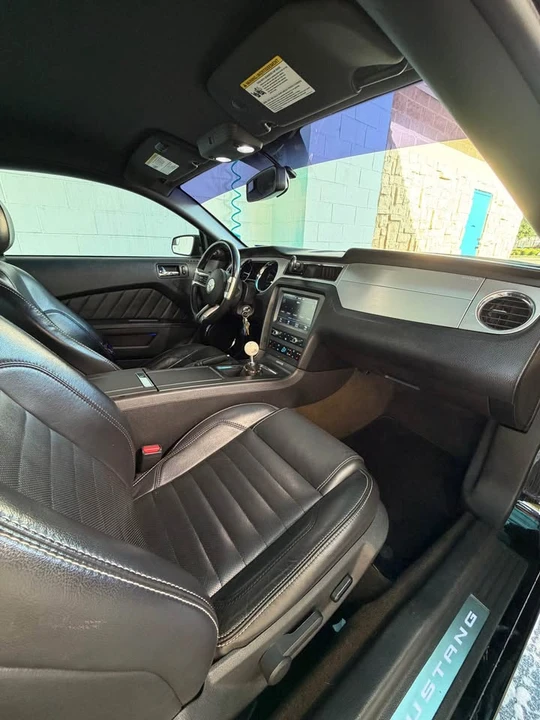 2013 Ford S197 Mustang GT - Image 8 of 12
