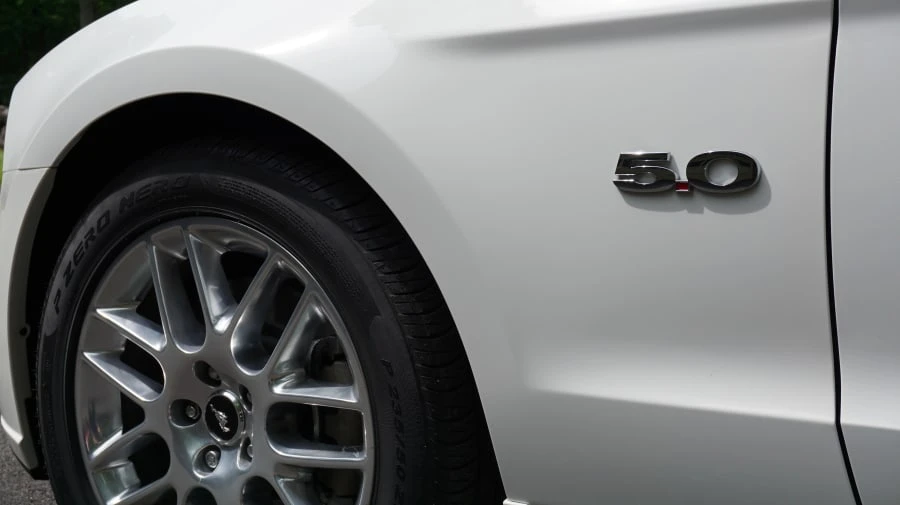 2013 Ford S197 Mustang GT - Image 11 of 31