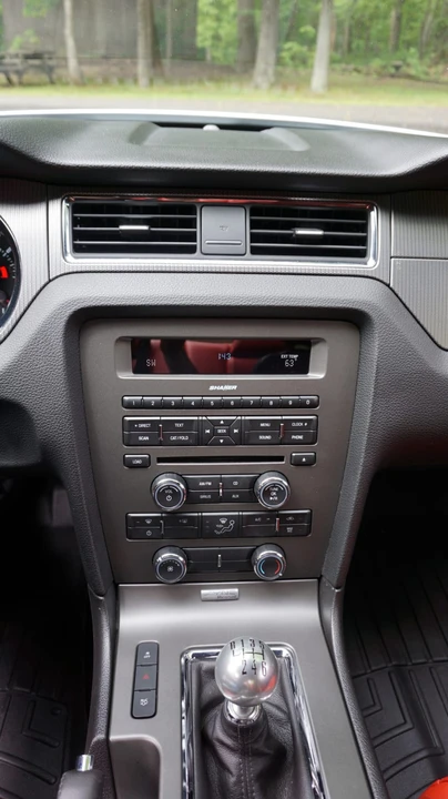 2013 Ford S197 Mustang GT - Image 25 of 31