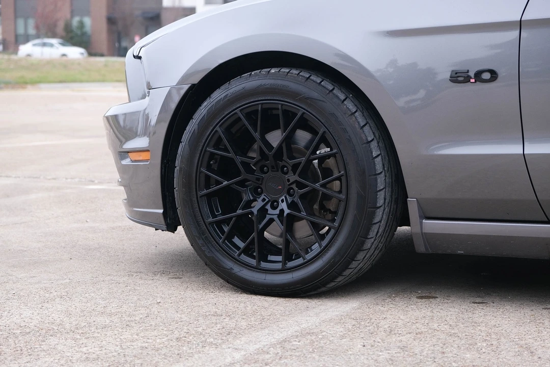 2013 Ford S197 Mustang - Image 10 of 21