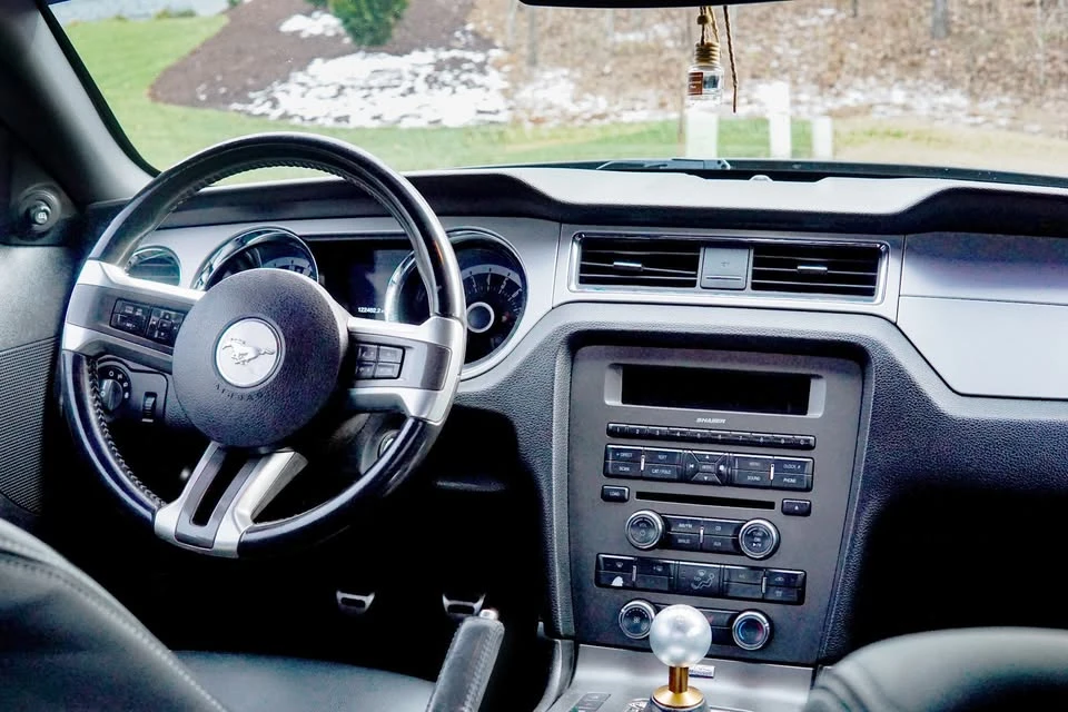 2013 Ford S197 Mustang GT - Image 13 of 18