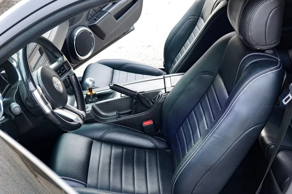 2013 Ford S197 Mustang GT - Image 10 of 18