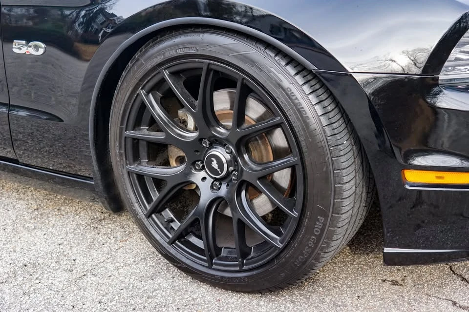 2013 Ford S197 Mustang GT - Image 8 of 18